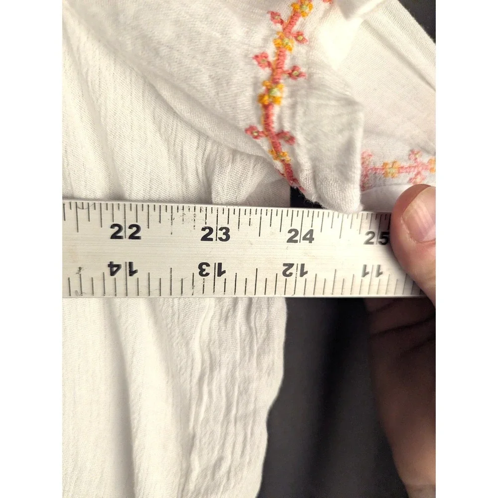 XL J. Jill White Embroidered Peasant Top Boho Floral Tassel Granola Blouse - Picture 7 of 10